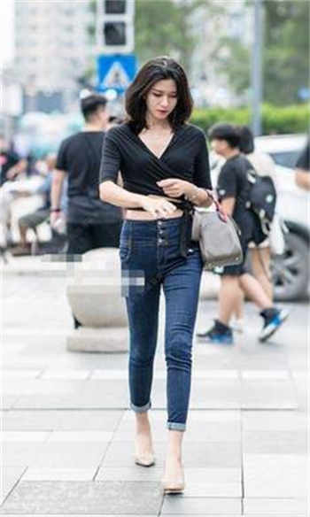 男女主逃婚相遇后相爱