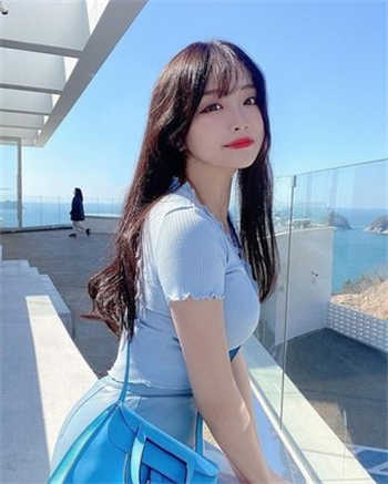 俘虏少女游戏