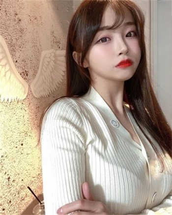 摇晃的椅子恐怖图