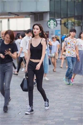 200万抖音粉丝狗和我
