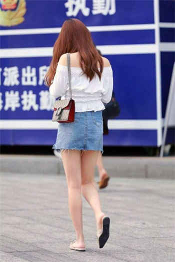 穿越爱情公寓女主诺澜
