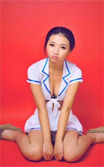 小孩开大车的漫画母控