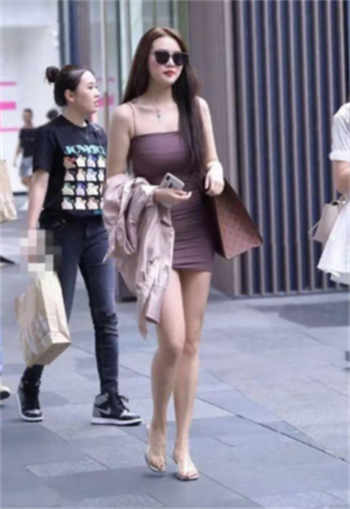 杨超越男人装杂志