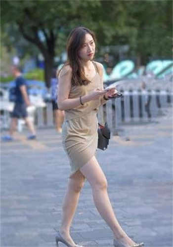 网红萝莉萌小兔高铁