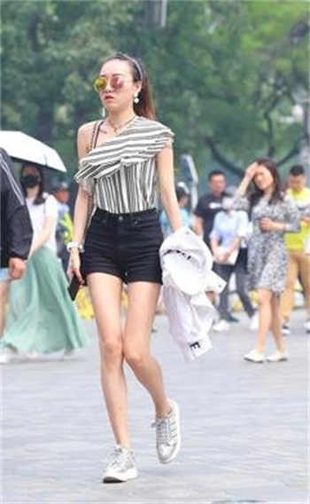 呆萌橘子酱扩开