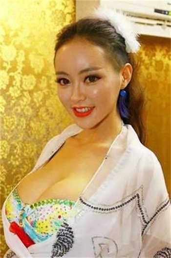 沉迷美母柳淑云3d第1章