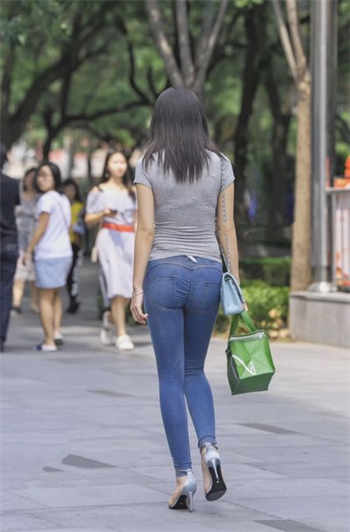 wwn回家过年po