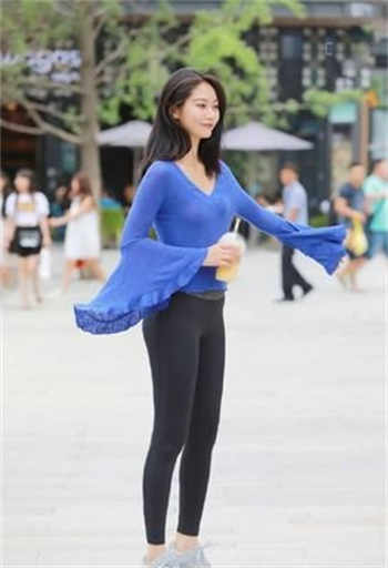 15岁女贝
