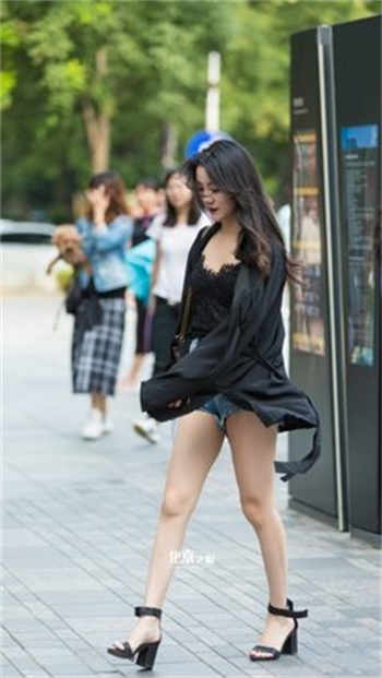 一恋执着是轻尘