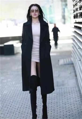 宁荣荣穿清凉服装图片